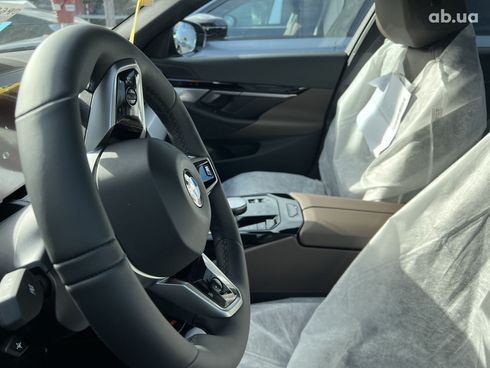 BMW 5 серия 2024 - фото 24