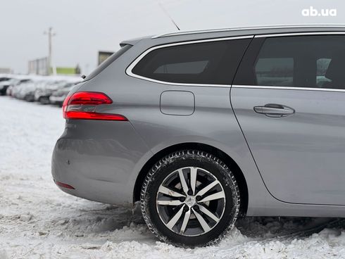 Peugeot 308 2018 серый - фото 6