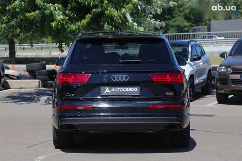 Audi Q7 2017 - фото 6