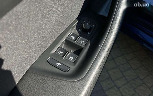 Volkswagen Passat 2017 - фото 16
