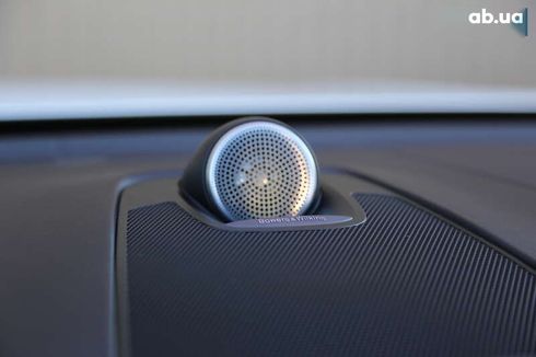 Volvo XC60 2018 - фото 23