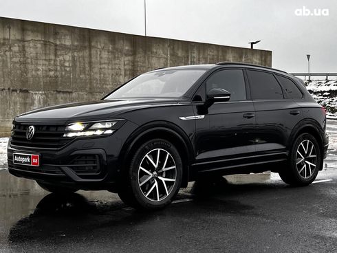 Volkswagen Touareg 2021 черный - фото 33