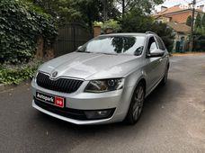 Продаж вживаних Skoda Octavia 2016 року в Києві - купити на Автобазарі