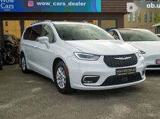 Продаж вживаних Chrysler Pacifica 2021 року - купити на Автобазарі