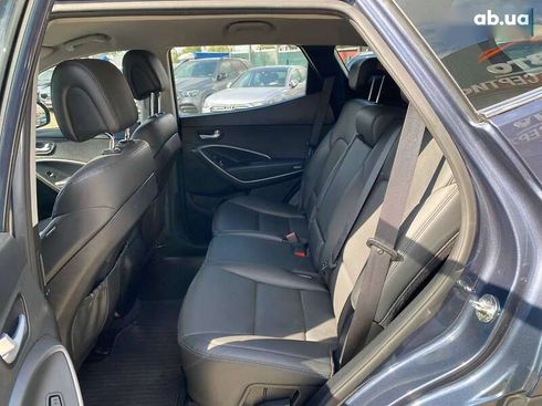 Hyundai Santa Fe 2017 - фото 22