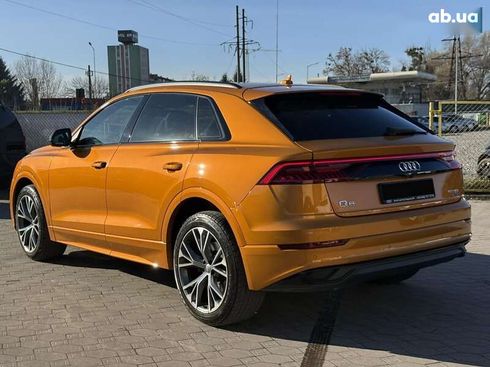 Audi Q8 2020 - фото 30