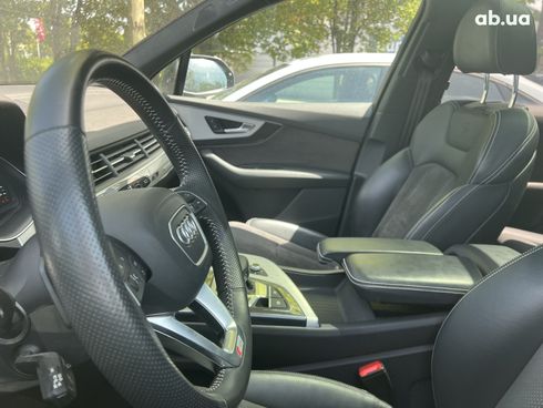 Audi Q7 2019 - фото 24