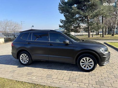 Volkswagen Tiguan 2019 - фото 15