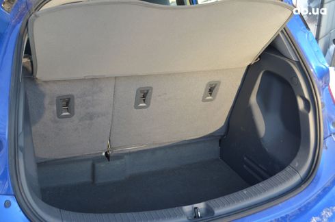 Chevrolet Bolt 2021 синий - фото 9