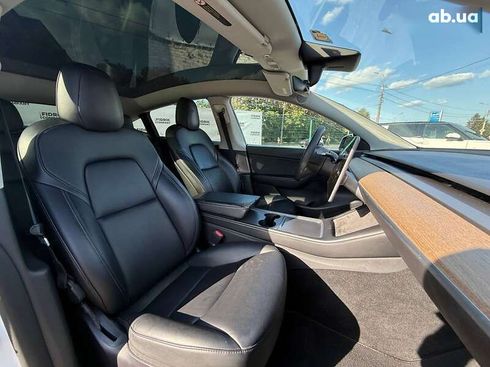 Tesla Model Y 2022 - фото 9