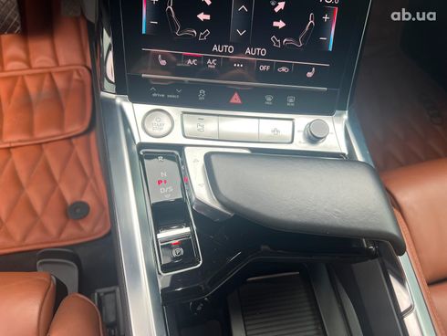 Audi E-Tron 2019 серый - фото 56