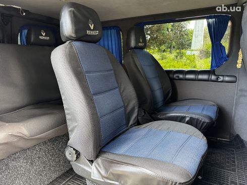 Renault Trafic 2010 белый - фото 19