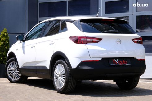 Opel Grandland X 2020 белый - фото 3