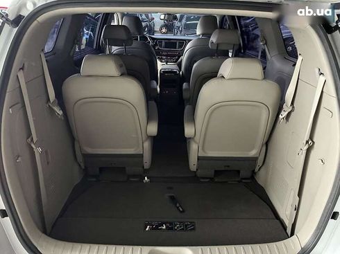 Kia Carnival 2019 - фото 21