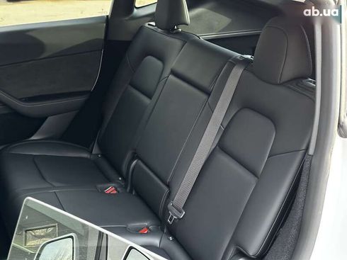 Tesla Model Y 2024 - фото 14