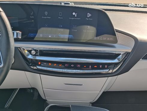 Cadillac Lyriq 2023 синий - фото 16