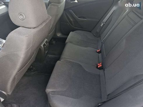 Volkswagen Passat 2009 - фото 29