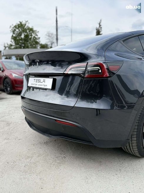 Tesla Model Y 2024 - фото 17