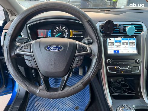Ford Fusion 2018 синий - фото 22