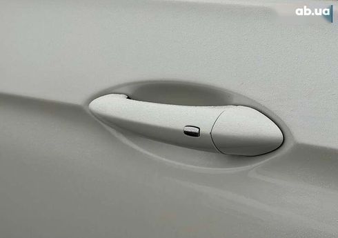 Buick Regal 2018 - фото 16