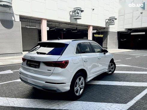 Audi Q3 2019 - фото 4