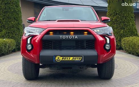 Toyota 4Runner 2020 - фото 2