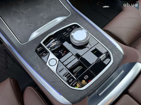 BMW X7 2023 - фото 13