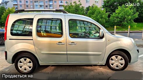 Renault Kangoo 2012 серебристый - фото 3