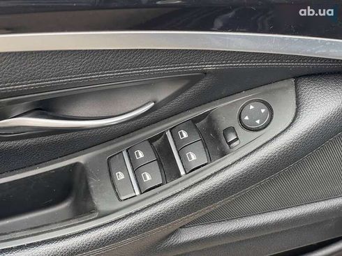 BMW 5 серия 2017 - фото 18