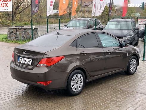 Hyundai Solaris 2016 - фото 14