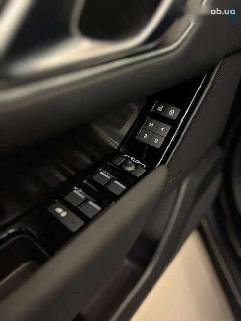 Land Rover Range Rover Velar 2025 - фото 16