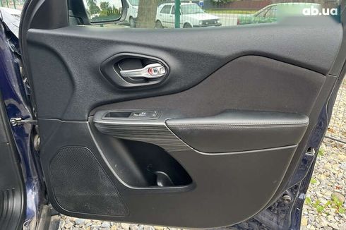 Jeep Cherokee 2015 - фото 25