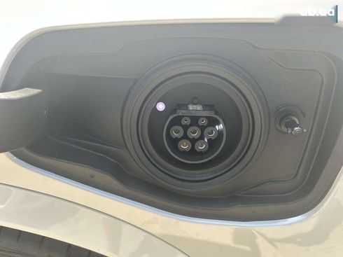 BMW iX1 2024 - фото 8