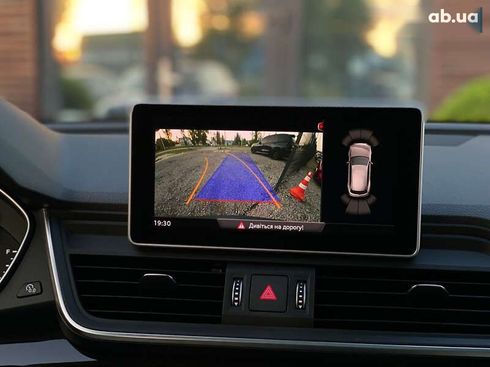 Audi Q5 2018 - фото 14