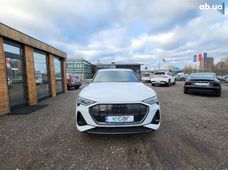 Продаж вживаних Audi E-Tron в Києві - купити на Автобазарі