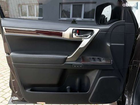 Lexus GX 2014 - фото 29