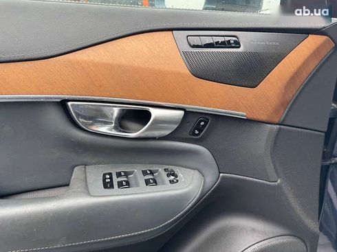 Volvo XC90 2019 - фото 13
