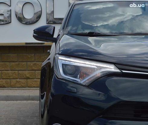 Toyota RAV4 2017 - фото 4