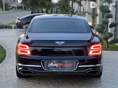 Bentley Continental Flying Spur 2020 - фото 14