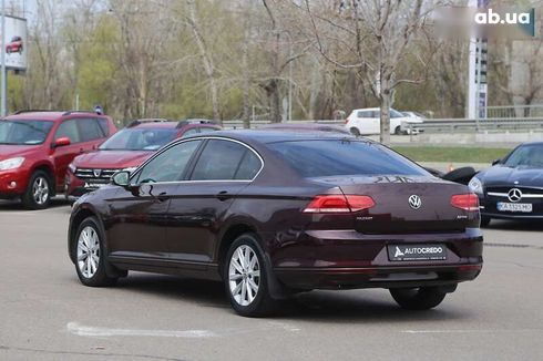 Volkswagen Passat 2016 - фото 5