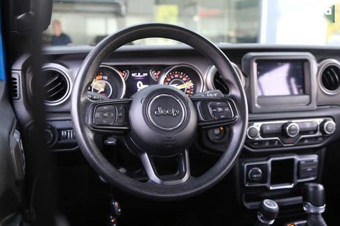 Jeep Wrangler 2022 - фото 24