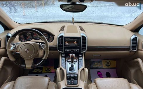 Porsche Cayenne 2010 - фото 12