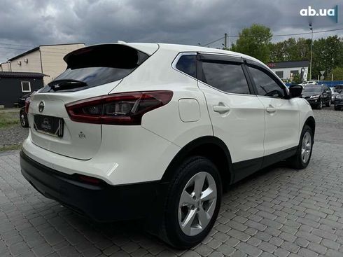 Nissan Qashqai 2020 - фото 16