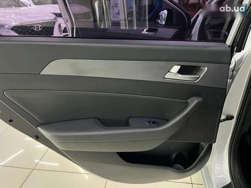 Hyundai Sonata 2016 - фото 19