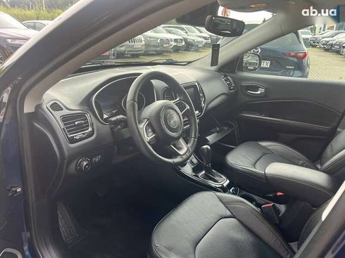 Jeep Compass 2020 - фото 11