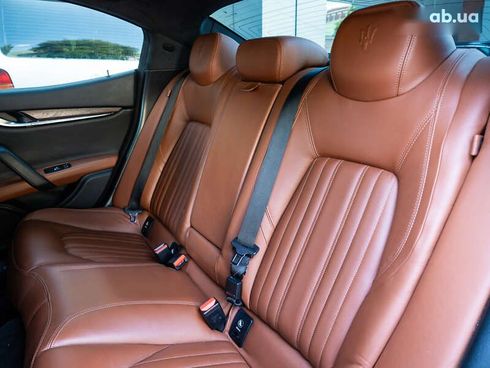 Maserati Ghibli 2014 - фото 13