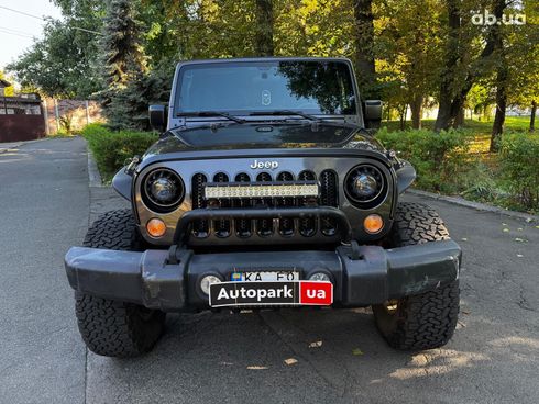Jeep Wrangler 2016 серый - фото 2