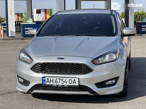 Ford Focus 2016 - фото 12