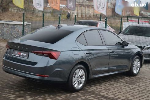 Skoda Octavia 2020 - фото 16