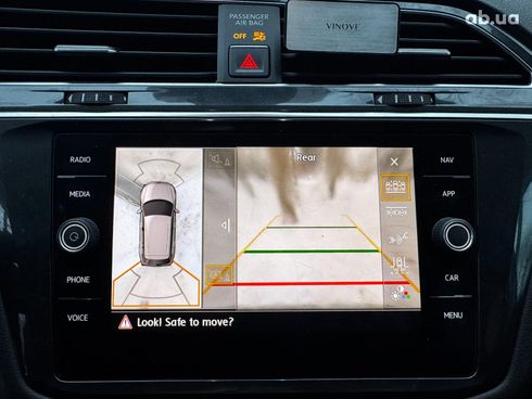 Volkswagen Tiguan 2017 серый - фото 31